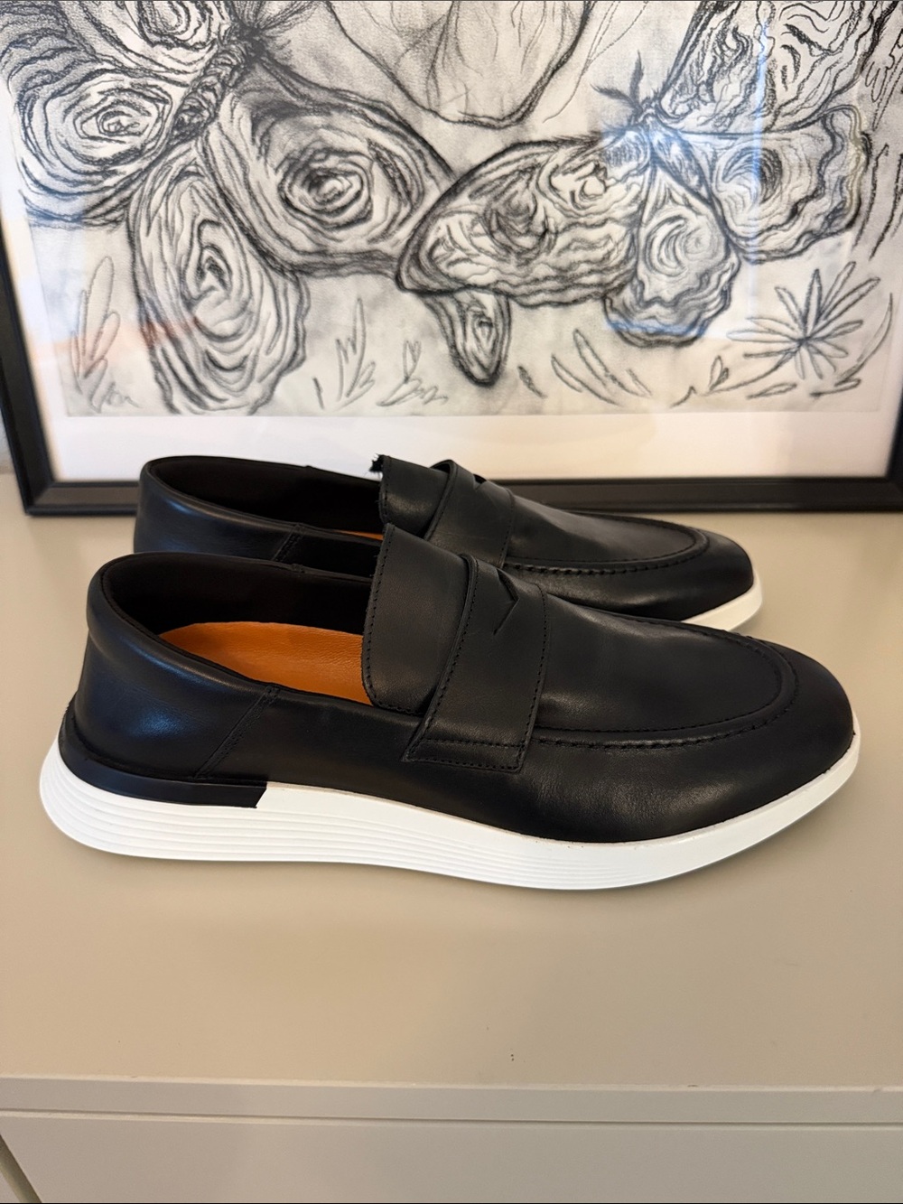 Wolf&Shepherd Black Leather Slip-On Loafers with White Sole - Men